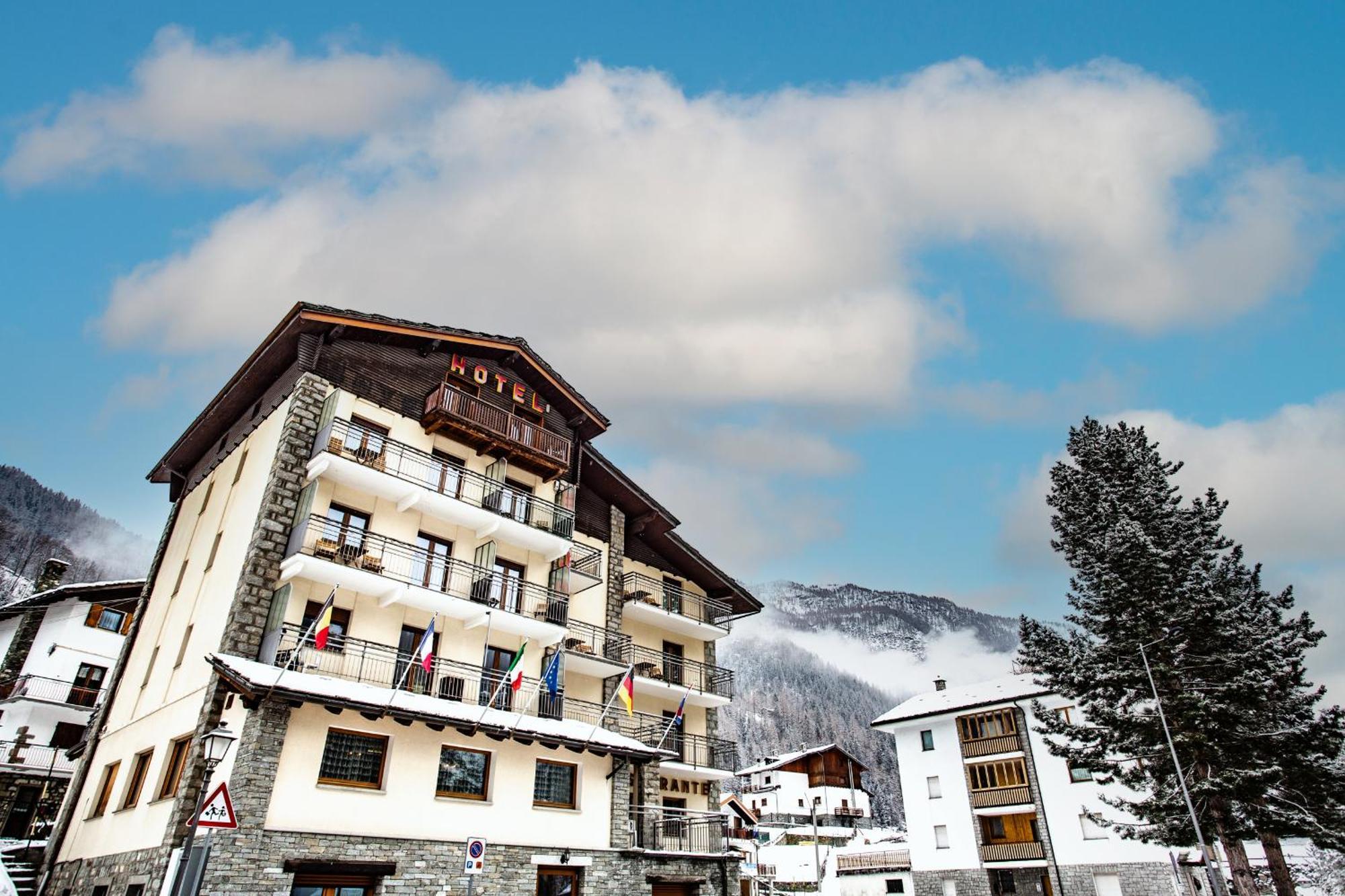 Hotel Bijou Valtournenche Esterno foto