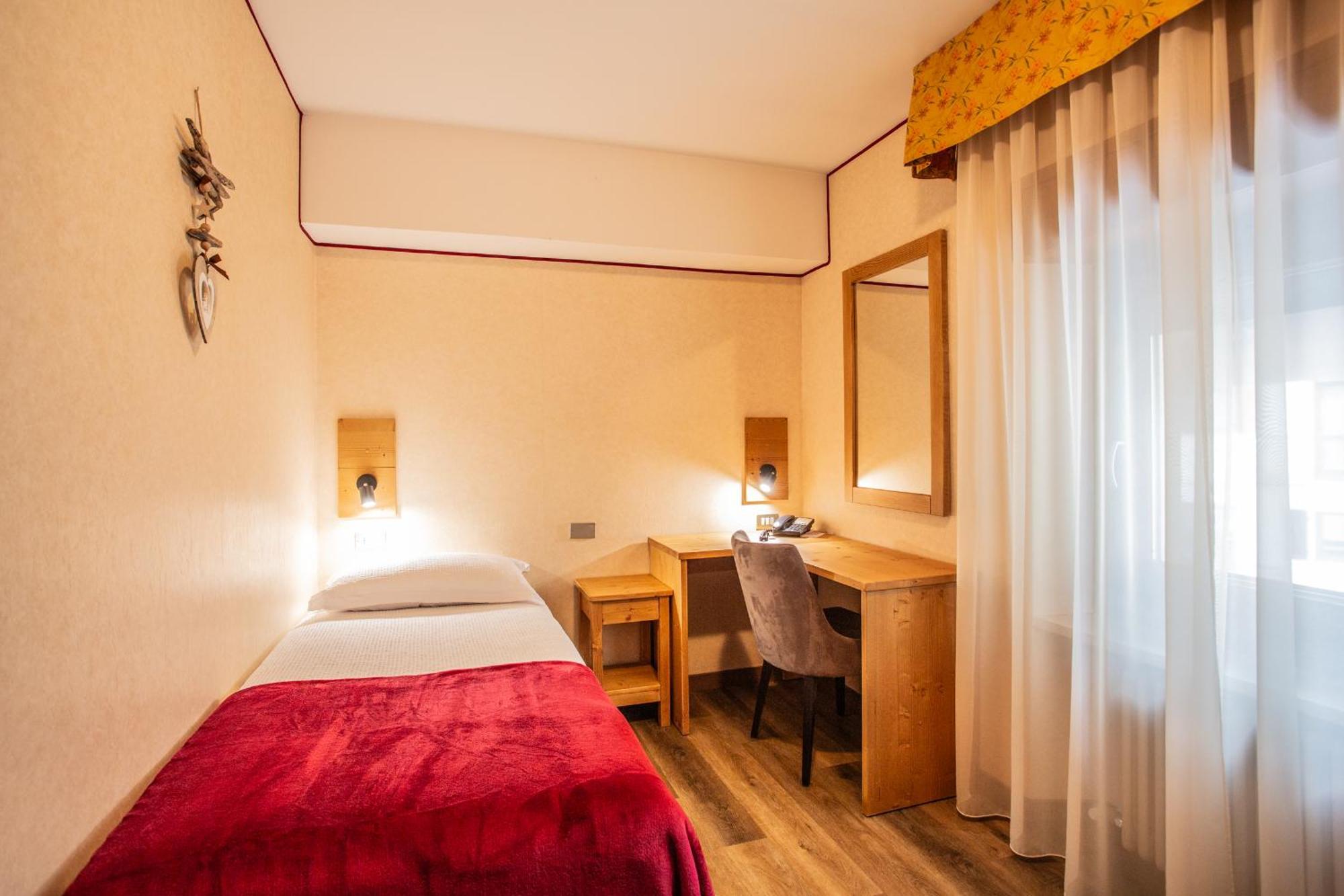 Hotel Bijou Valtournenche Esterno foto