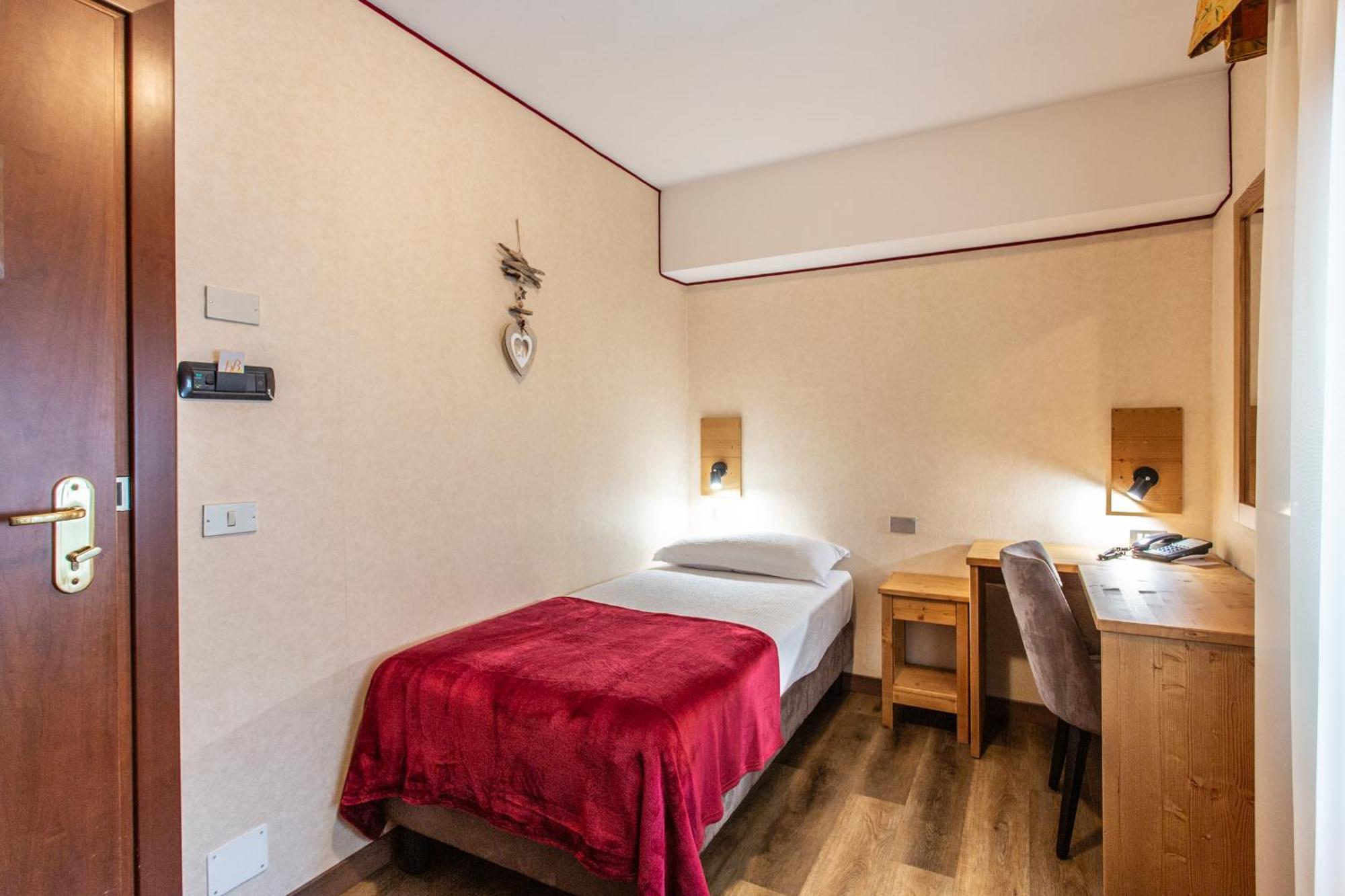 Hotel Bijou Valtournenche Esterno foto