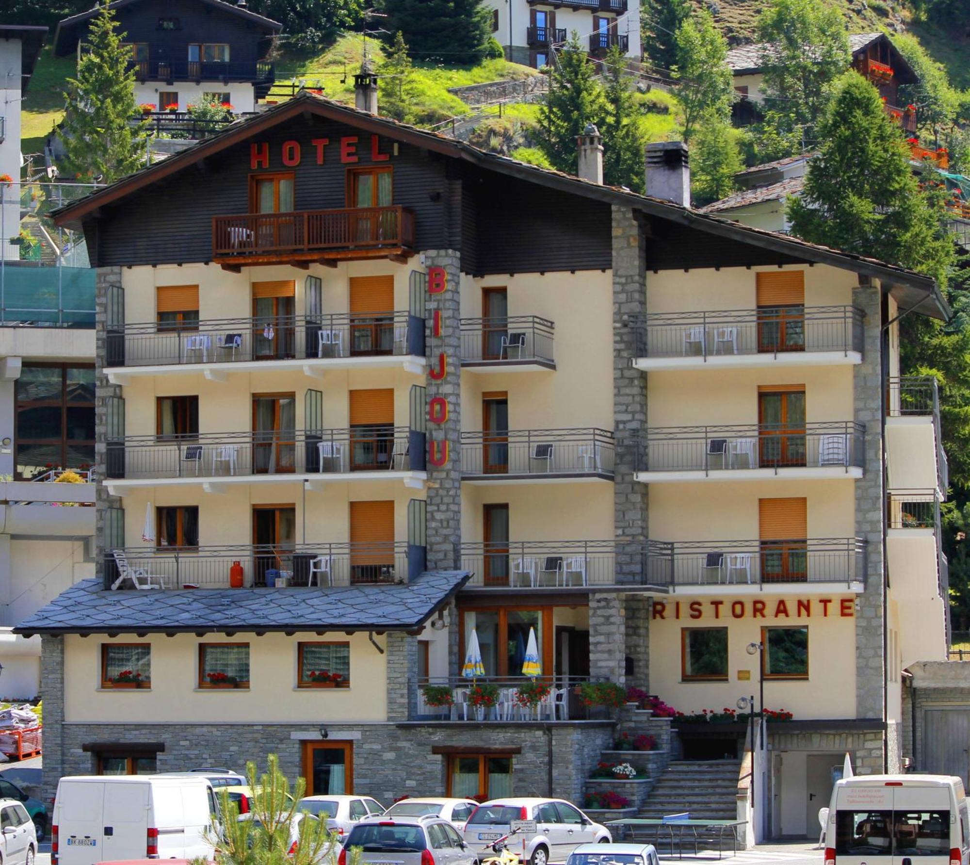 Hotel Bijou Valtournenche Esterno foto